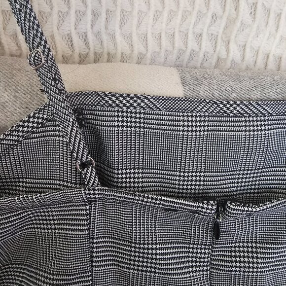 Forever 21 Plaid Fitted Mini Dress – Size Small – Adjustable Straps - Picture 4 of 4